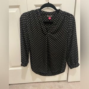 Vince Camuto polka dot blouse. Size XS. Great condition.
